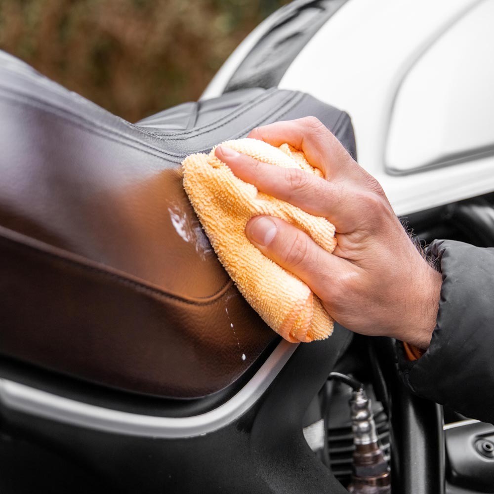 LEATHER PROTECT - 59-2823-2