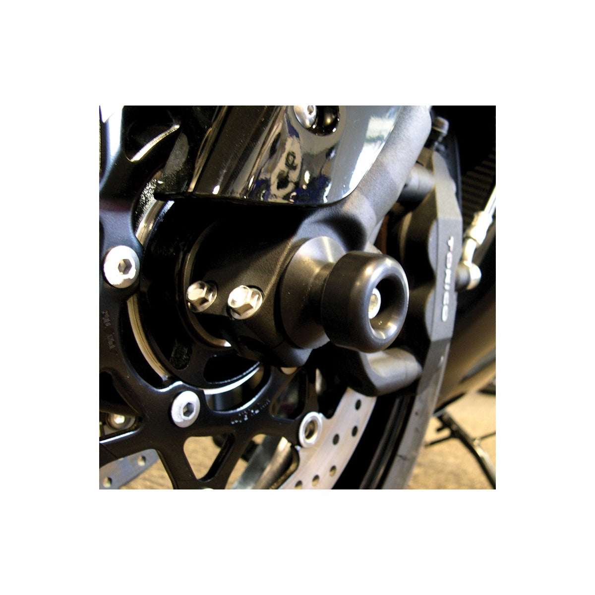 FRONT AXLE SLIDERS BLACK - 71-1865