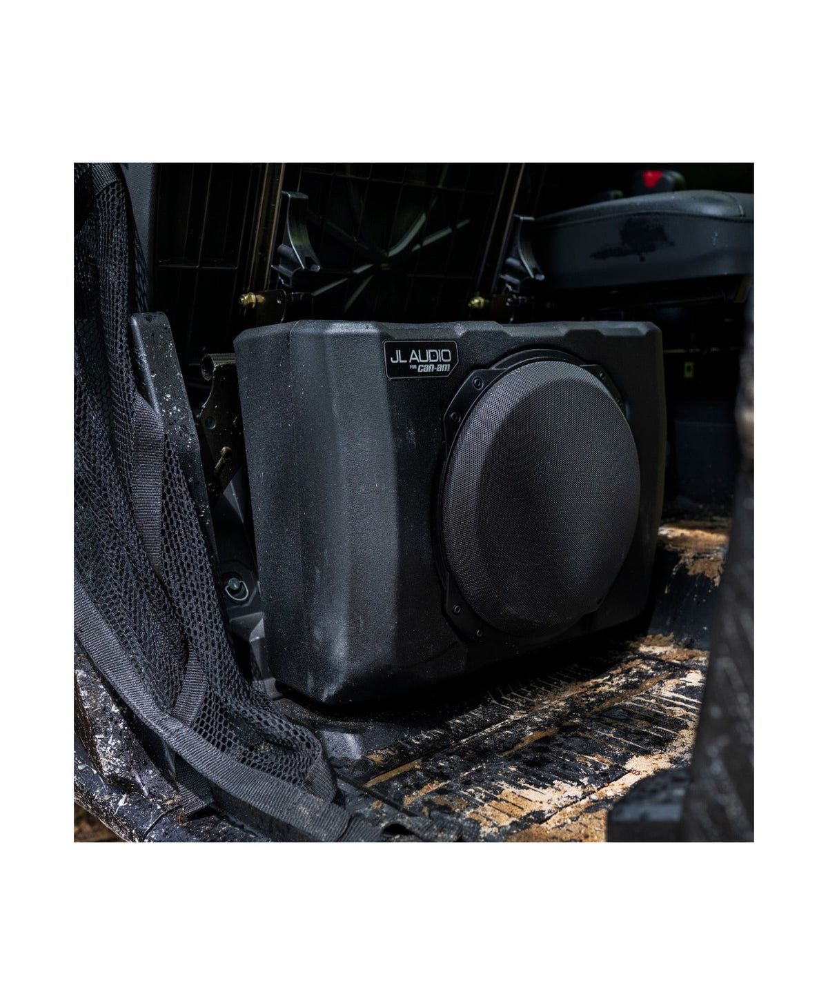 can-am-can-am-defender-hd11-jl-audio-subwoofer-amplifier-kit-02cbf47020-1