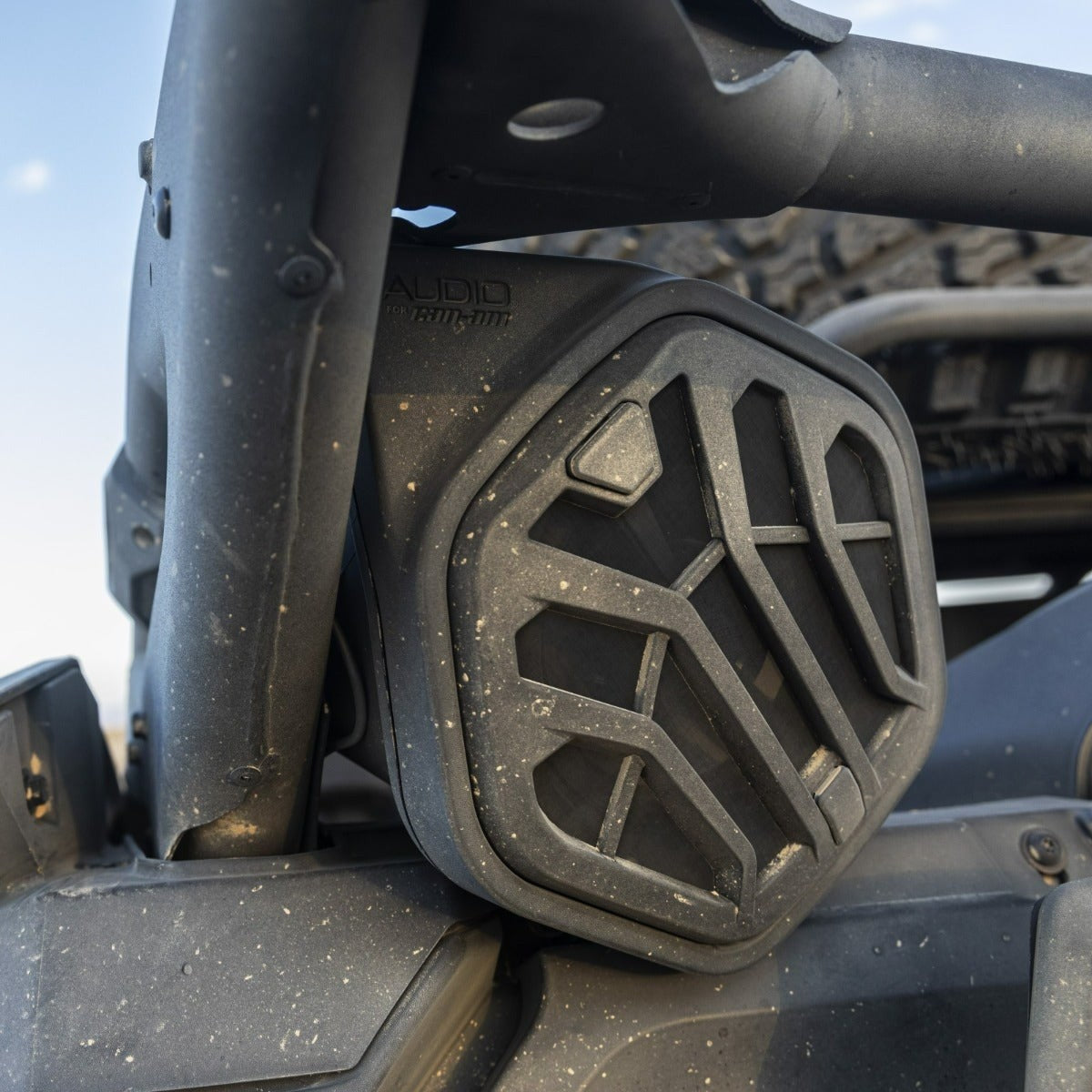 can-am-can-am-jl-audio-system-can-am-maverick-r-level-5-e6b80628f0-4