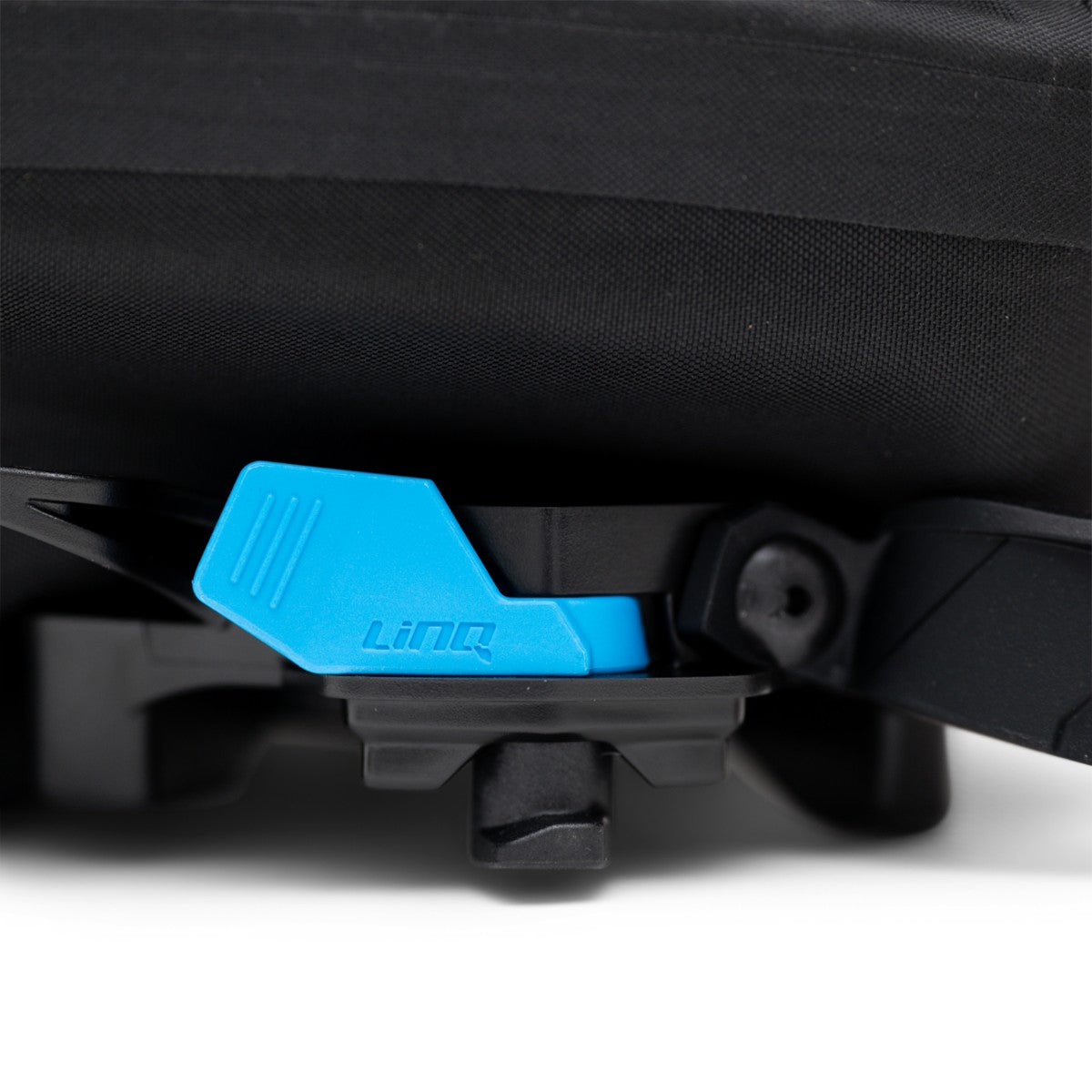 can-am-linq-10-6-us-gal-40-l-roll-top-bag-8fd7e63eaf-6