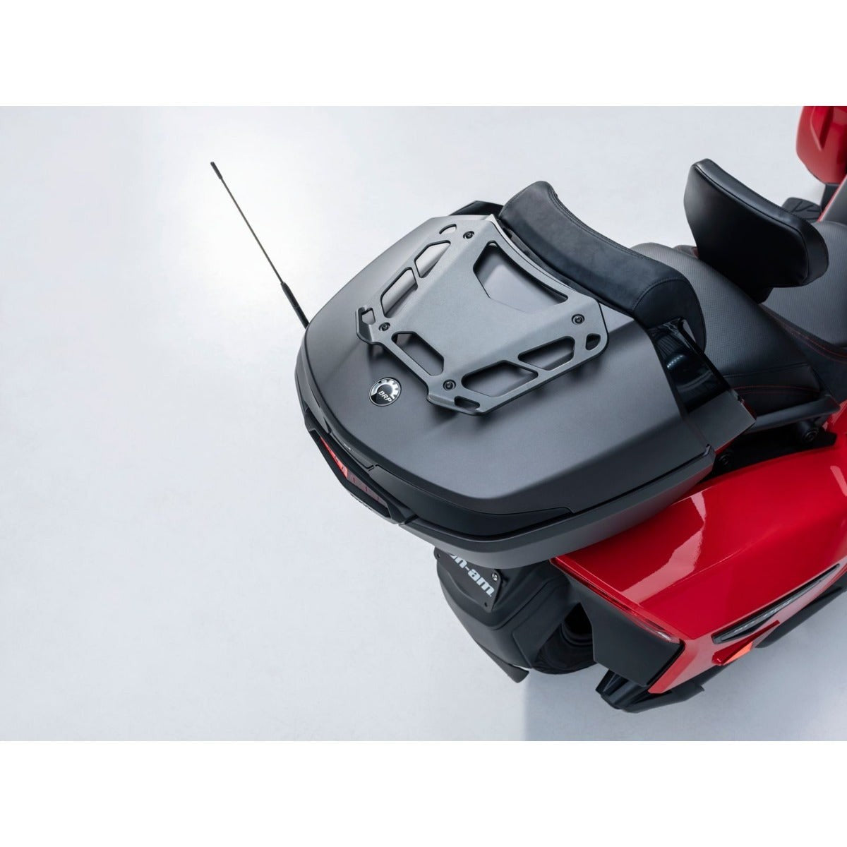 can-am-top-case-rack-can-am-spyder-black-a93e77a900-2