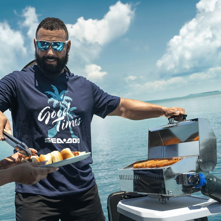 sea-doo-bbq-table-with-linq-lite-for-switch-pontoon-74dcd3bfc1-5