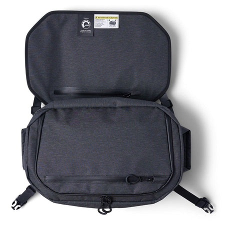 sea-doo-linq-5-3-us-gal-20-l-semi-rigid-cooler-137e13720c-3