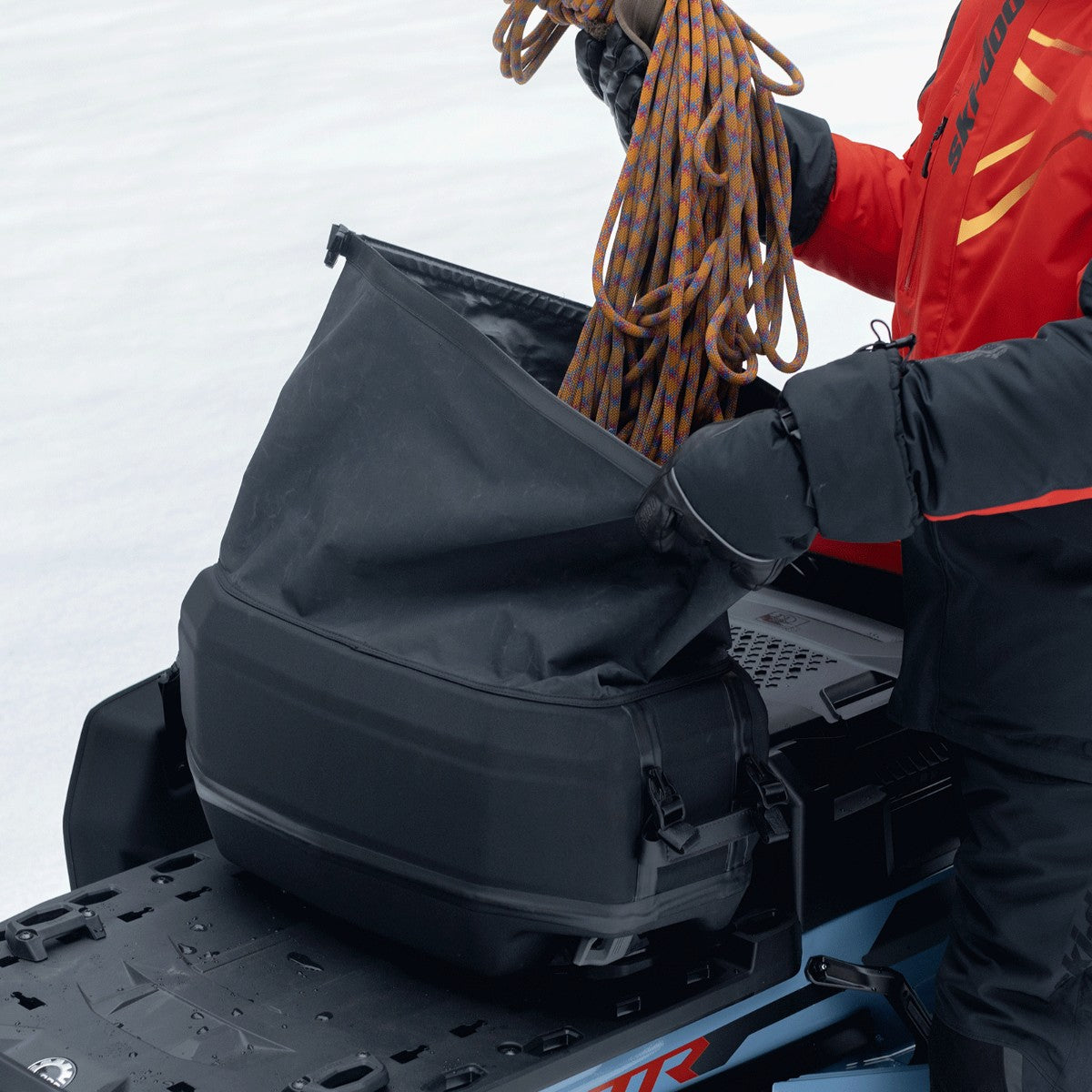 ski-doo-ski-doo-linq-11-us-gal-50-l-utility-bag-6d9a5279ff-4